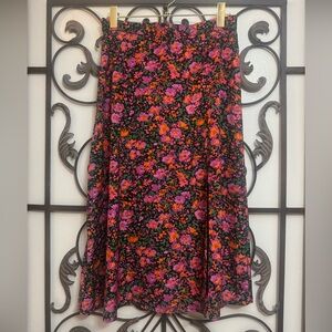 Beautiful Midi Floral Skirt with Side Slit Soft Gamine Kibbe 90s Y2K Grunge
